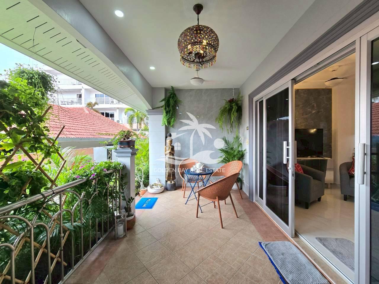 Apartment 4 Condominium – Pratumnak Hill