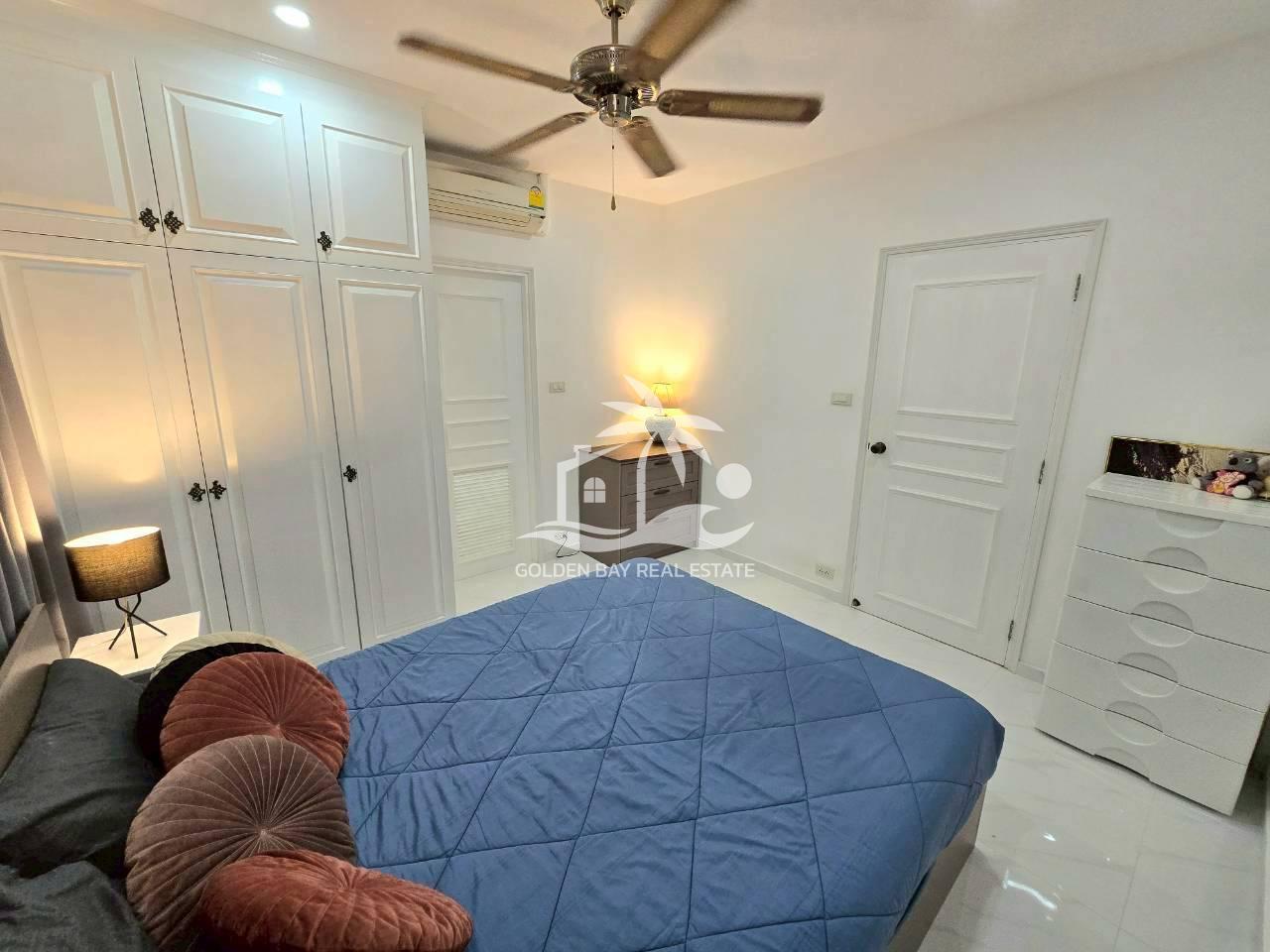 Apartment 4 Condominium – Pratumnak Hill