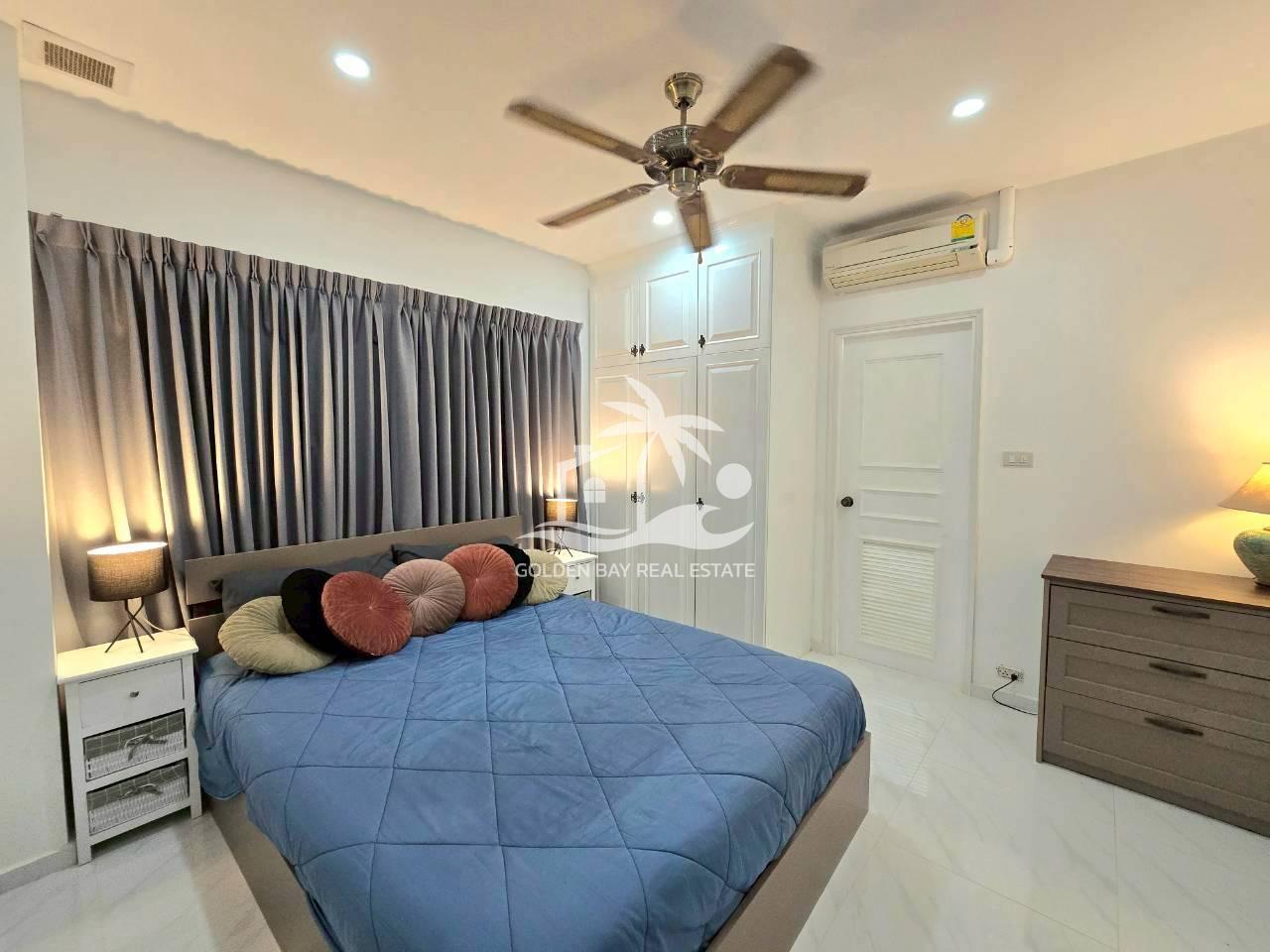 Apartment 4 Condominium – Pratumnak Hill