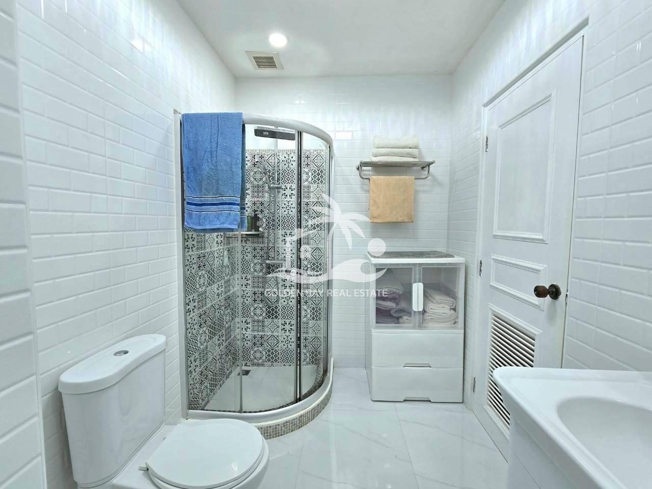 Apartment 4 Condominium – Pratumnak Hill