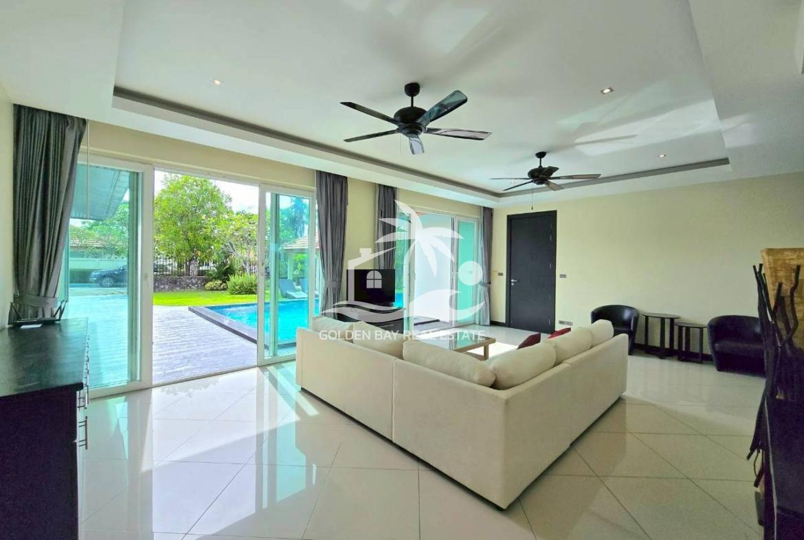 Whispering Palms – East Pattaya