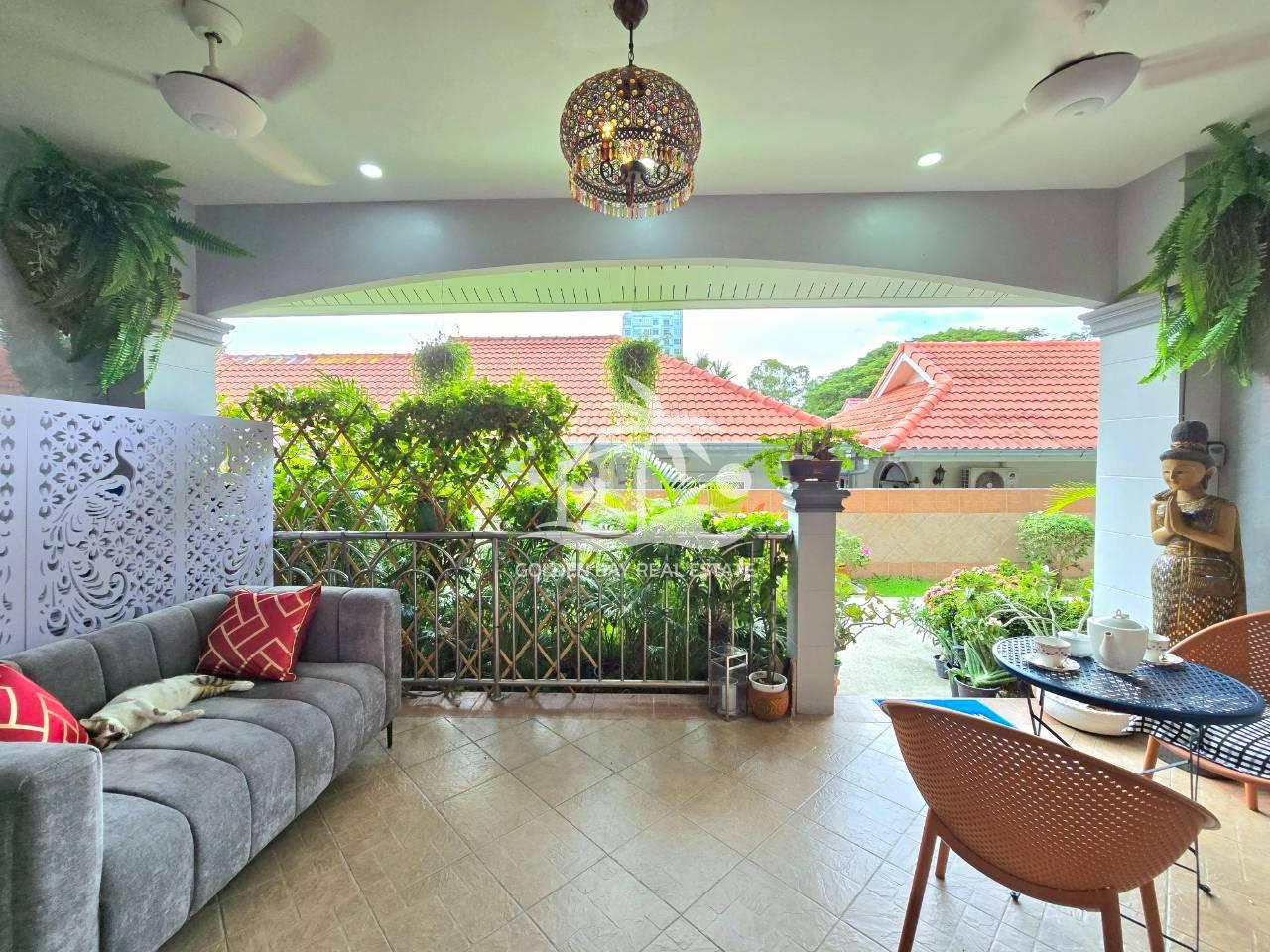 Apartment 4 Condominium – Pratumnak Hill