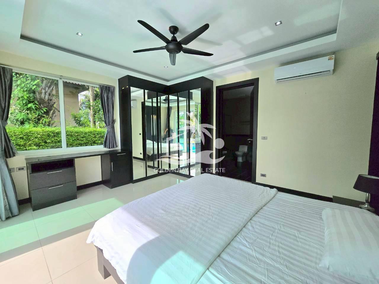 1 (29) Whispering Palms – East Pattaya