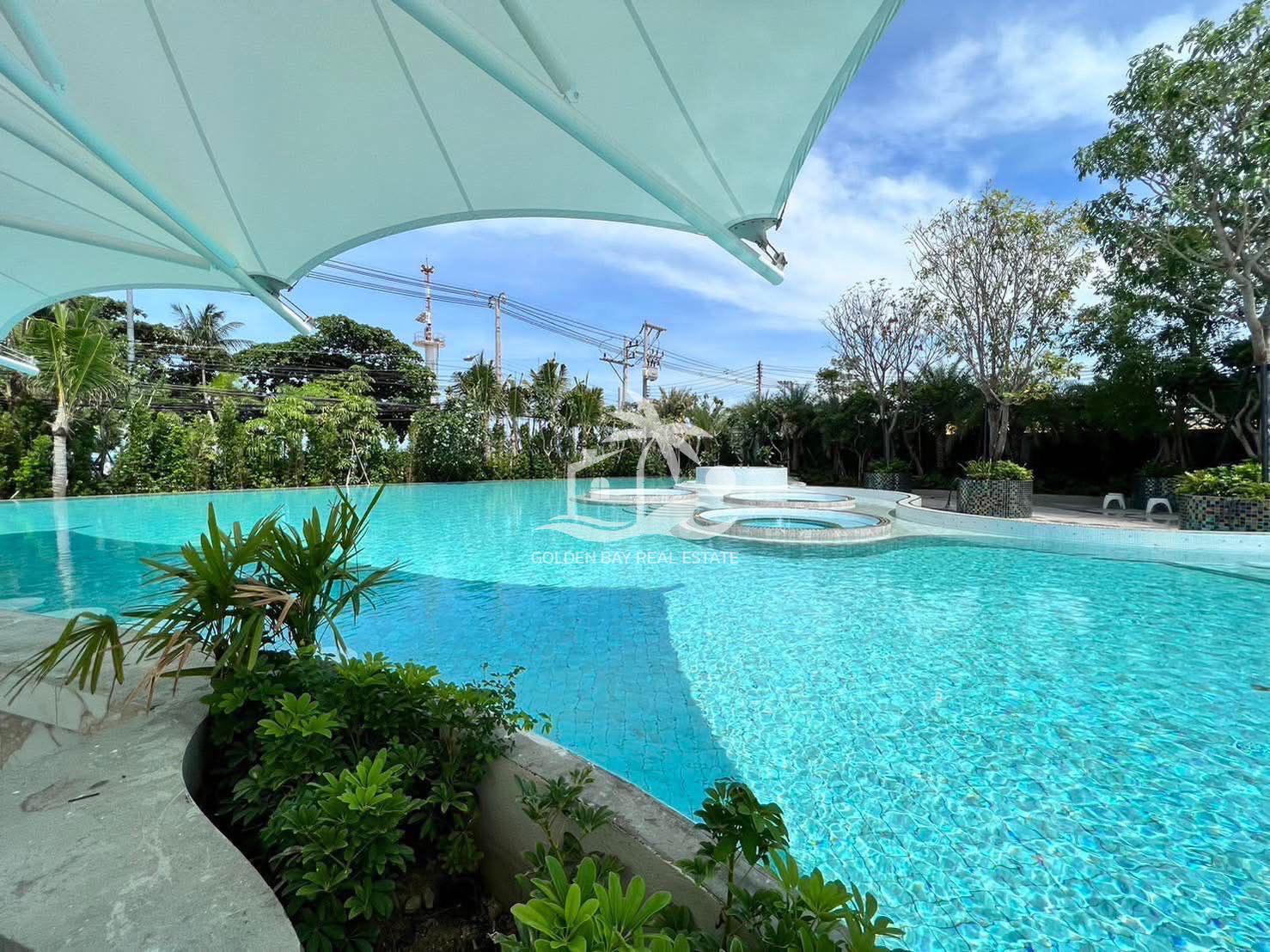 1 (3) Copacabana – Jomtien