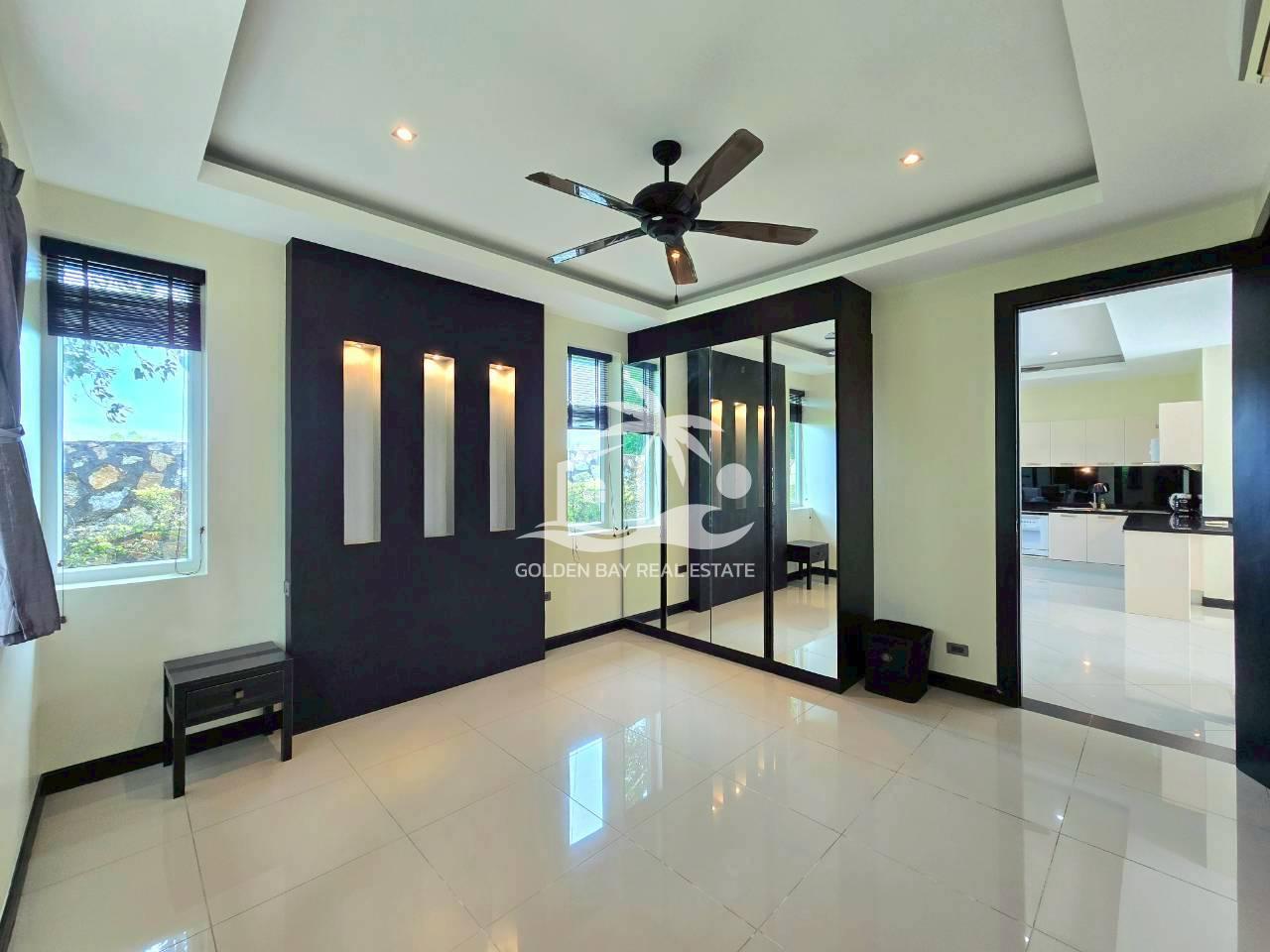 1 (35) Whispering Palms – East Pattaya