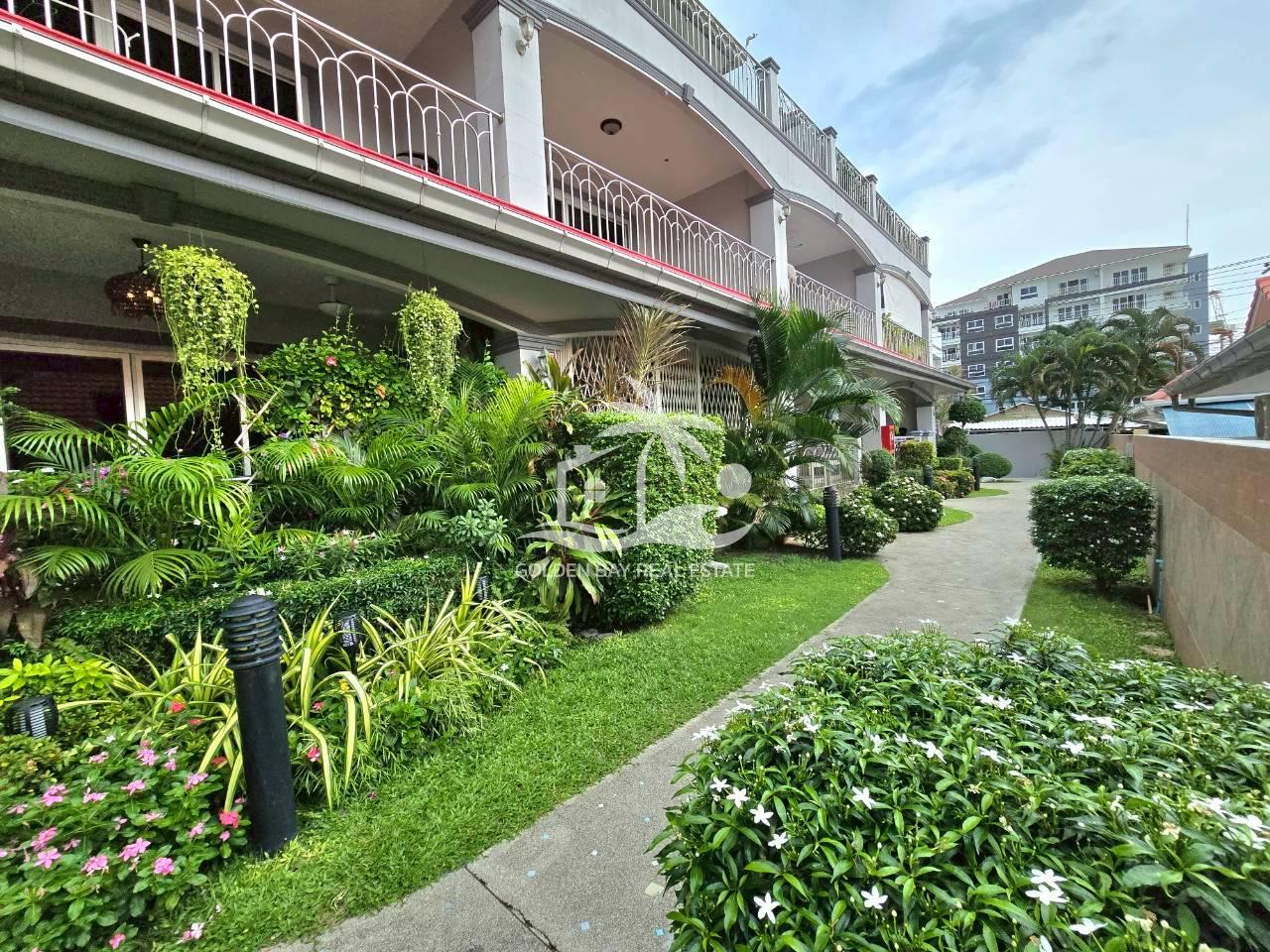 Apartment 4 Condominium – Pratumnak Hill