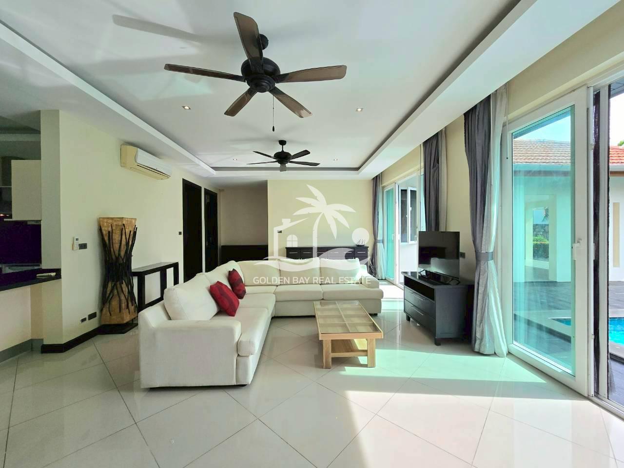 1 (42) Whispering Palms – East Pattaya