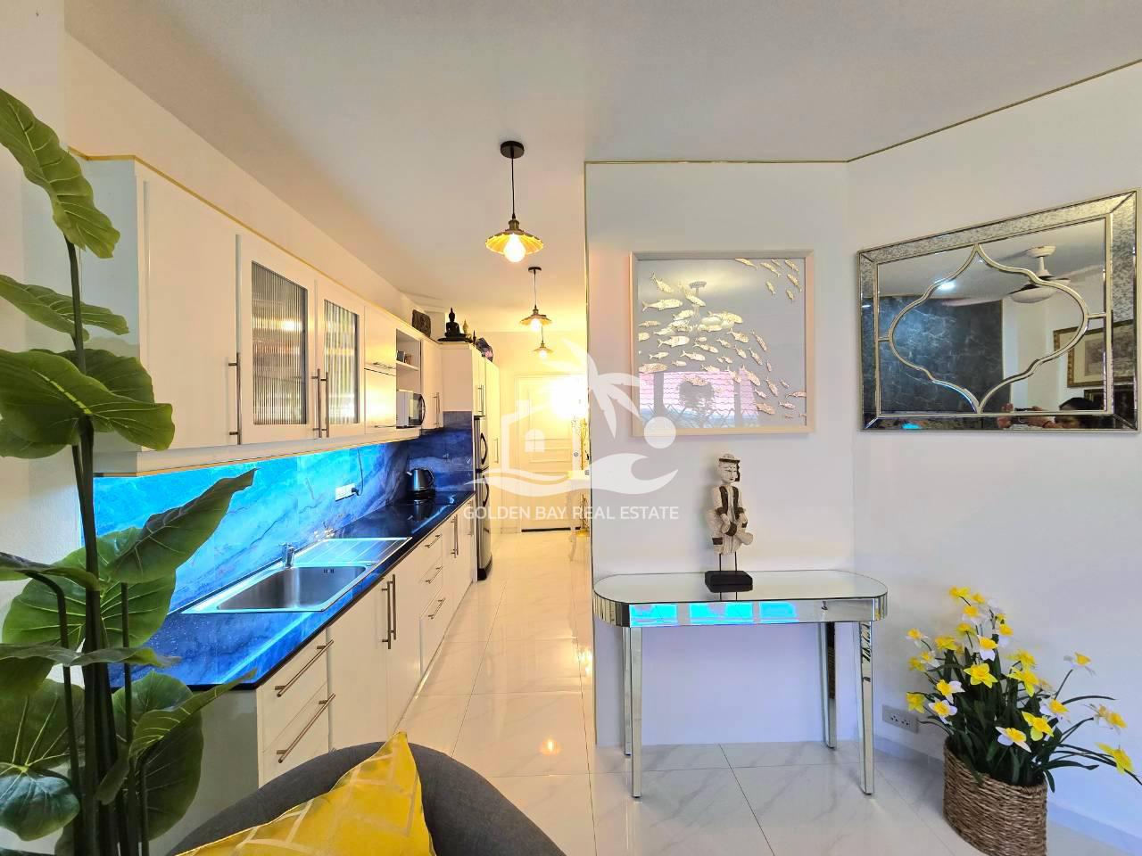 Apartment 4 Condominium – Pratumnak Hill