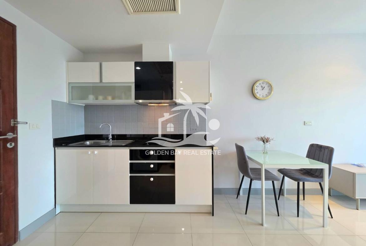 The Axis Condominium – Pratumnak Hill