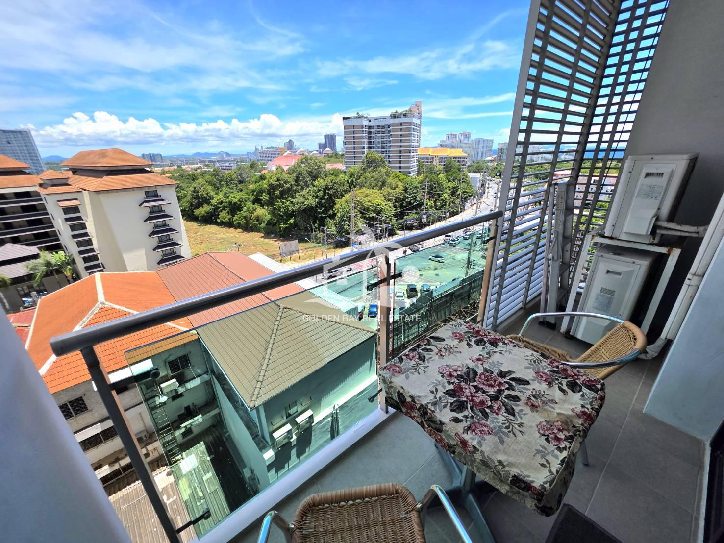 The Axis Condominium – Pratumnak Hill
