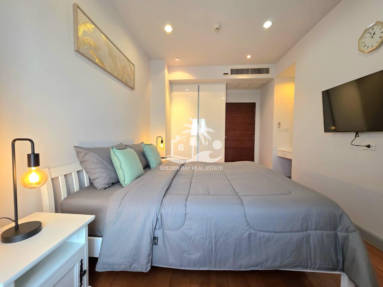 The Axis Condominium – Pratumnak Hill