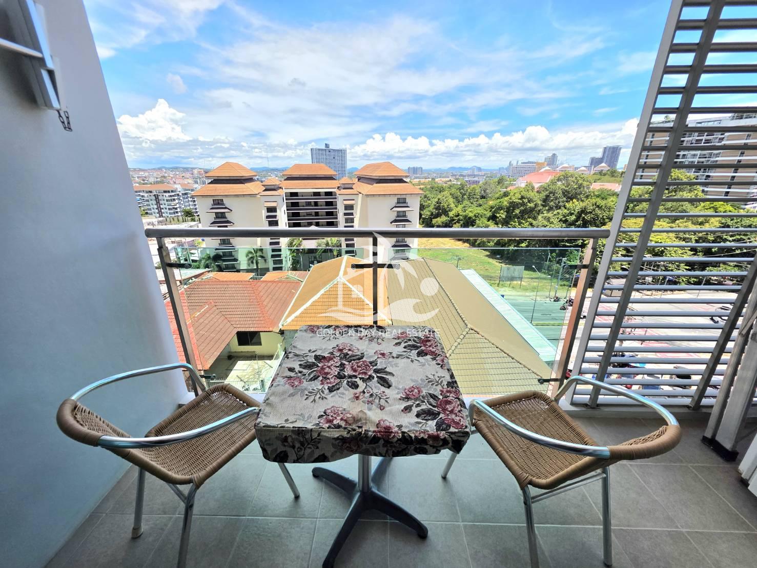 The Axis Condominium – Pratumnak Hill