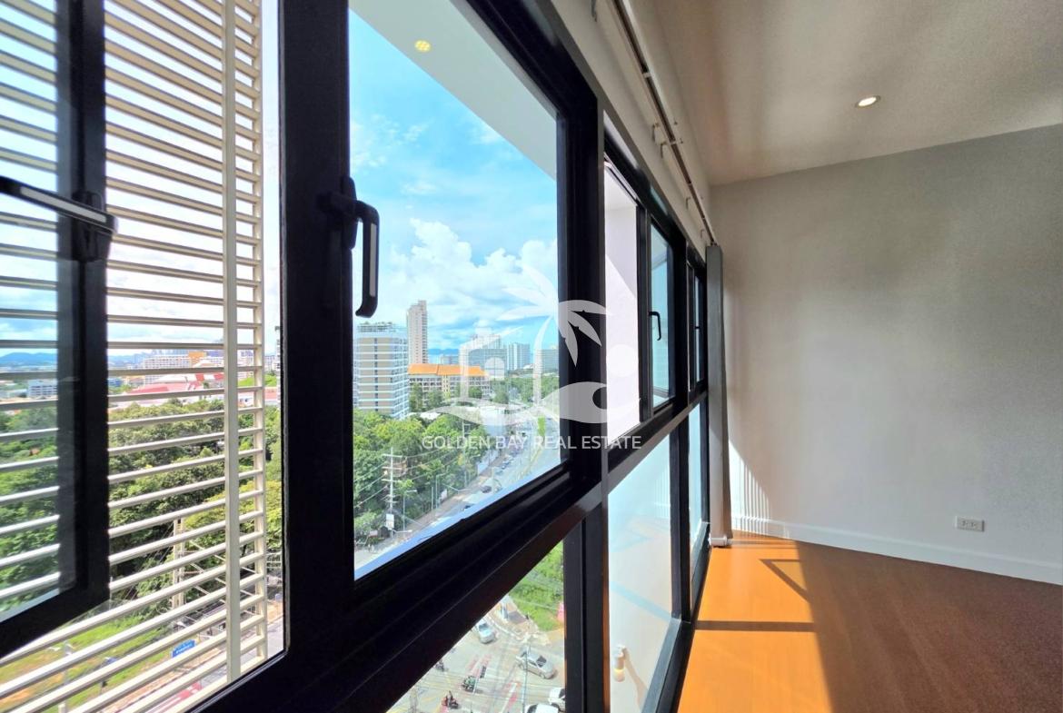 The Axis Condominium – Pratumnak Hill