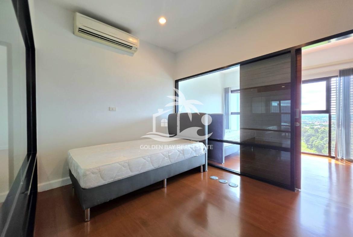 The Axis Condominium – Pratumnak Hill