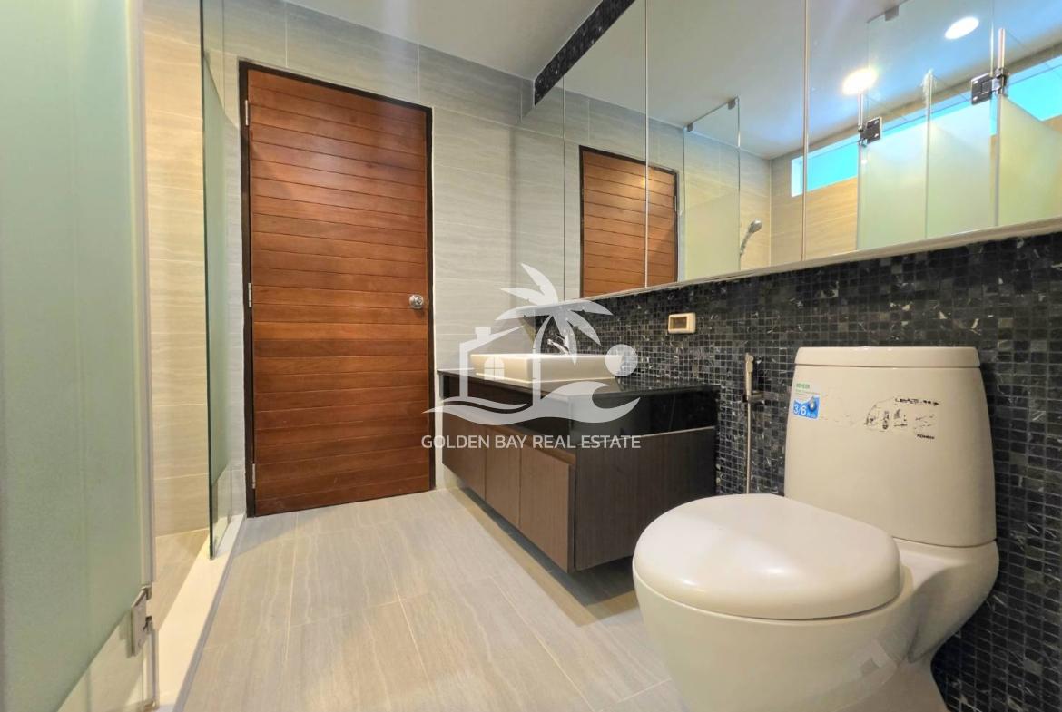 The Axis Condominium – Pratumnak Hill
