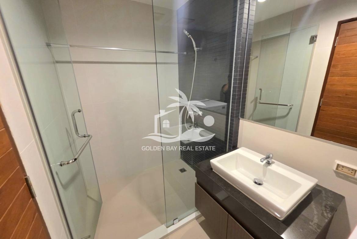 The Axis Condominium – Pratumnak Hill