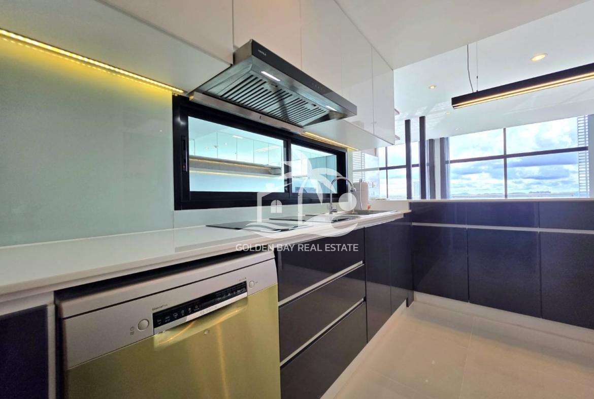 The Axis Condominium – Pratumnak Hill