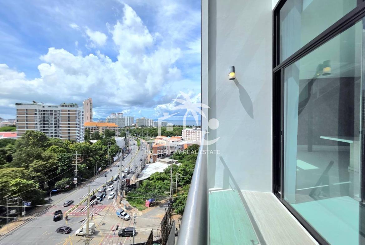 The Axis Condominium – Pratumnak Hill