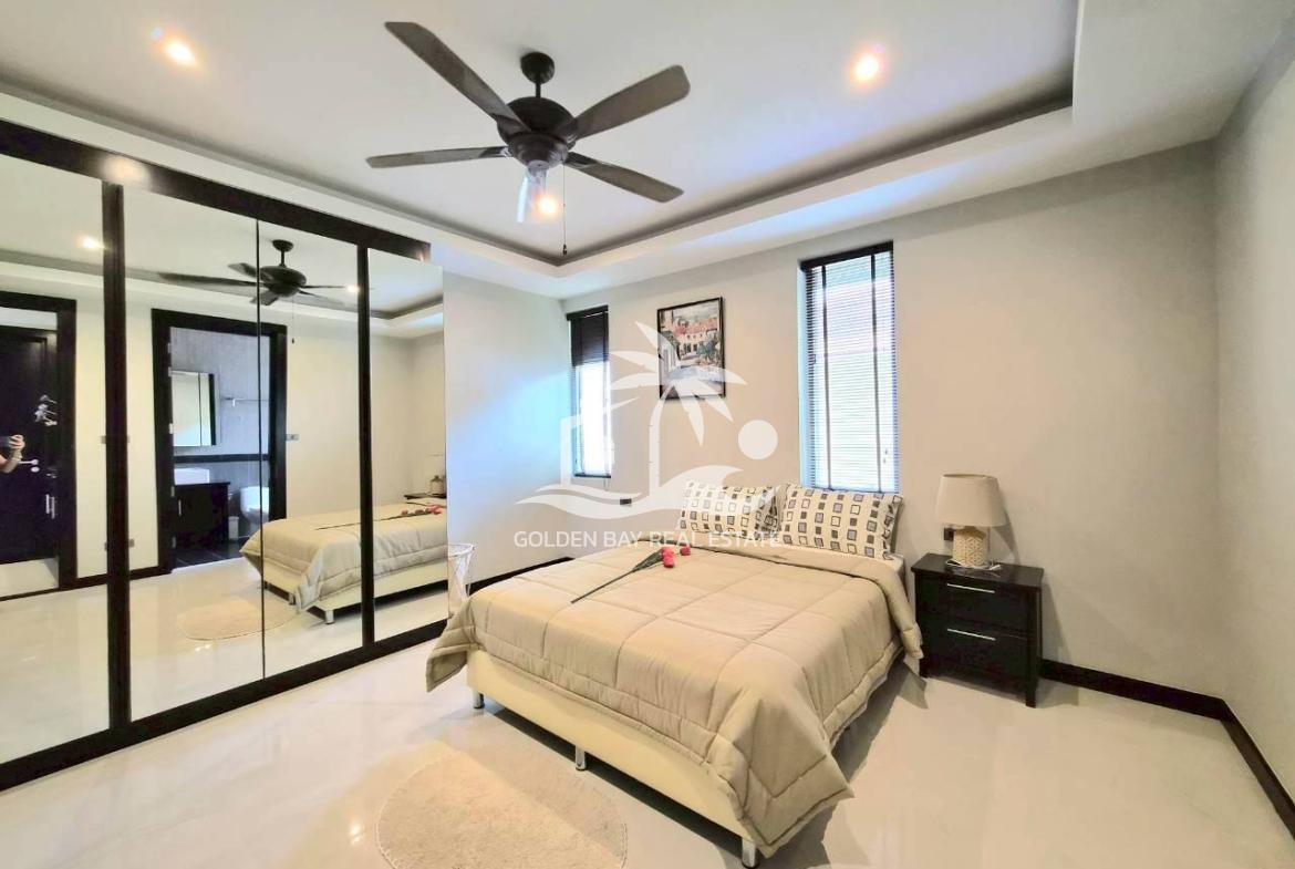 Whispering Palms – East Pattaya