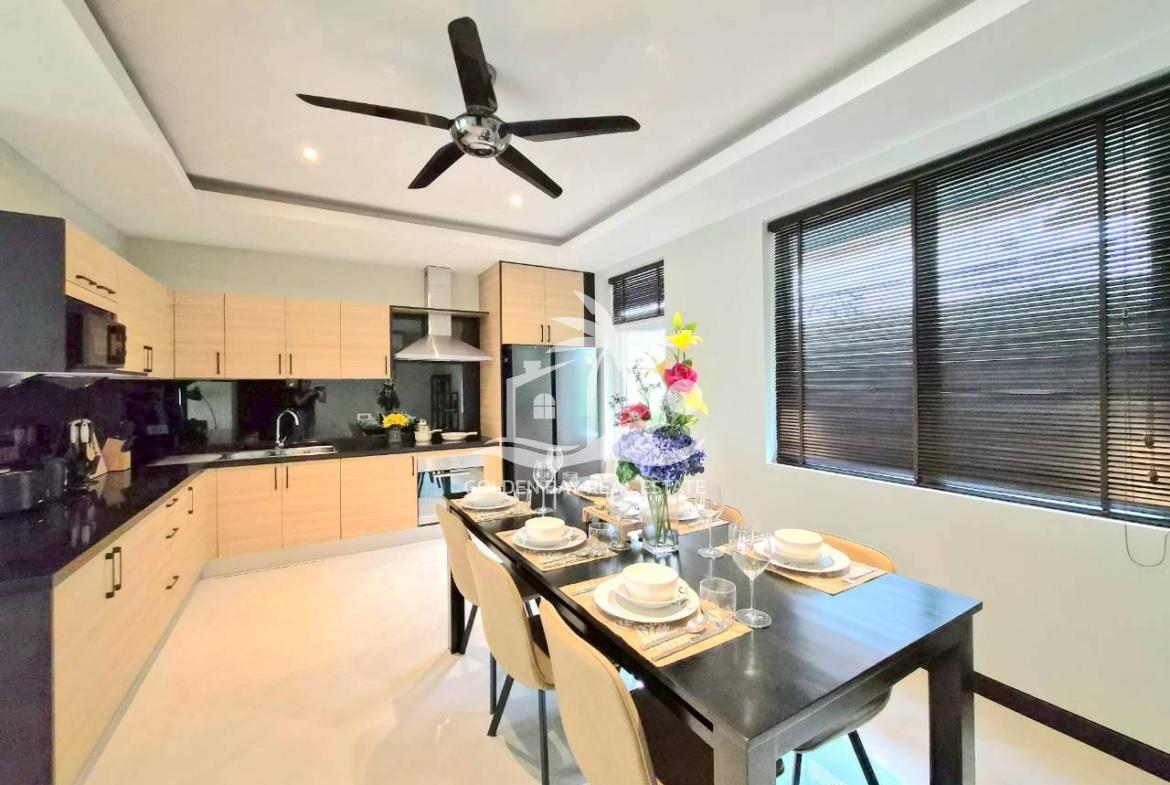 Whispering Palms – East Pattaya