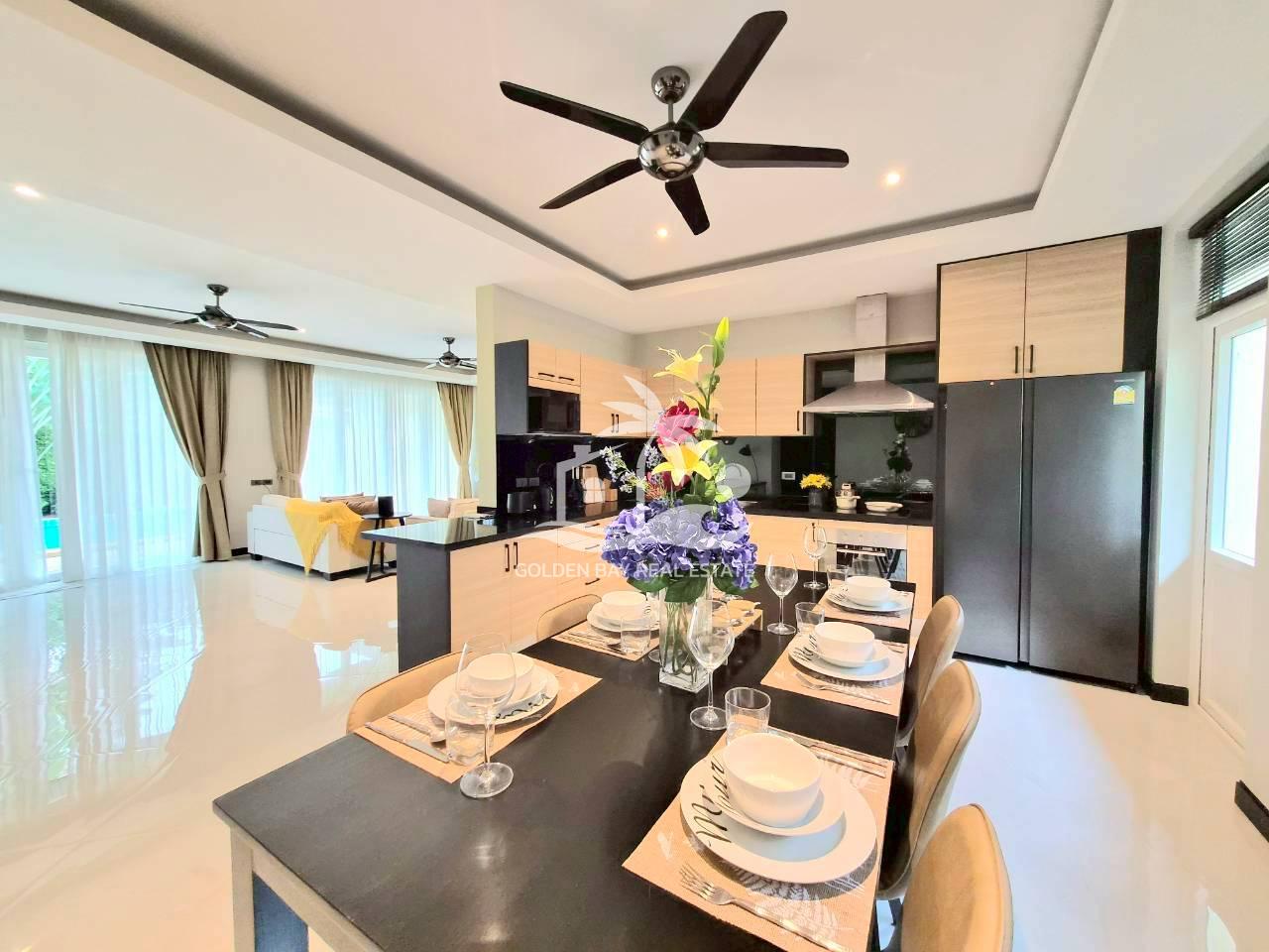 Whispering Palms – East Pattaya