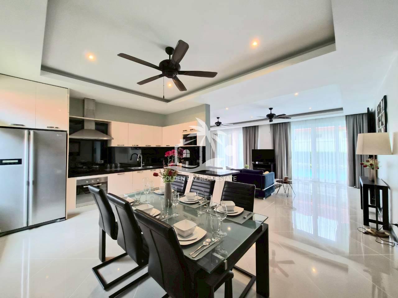 Whispering Palms – East Pattaya