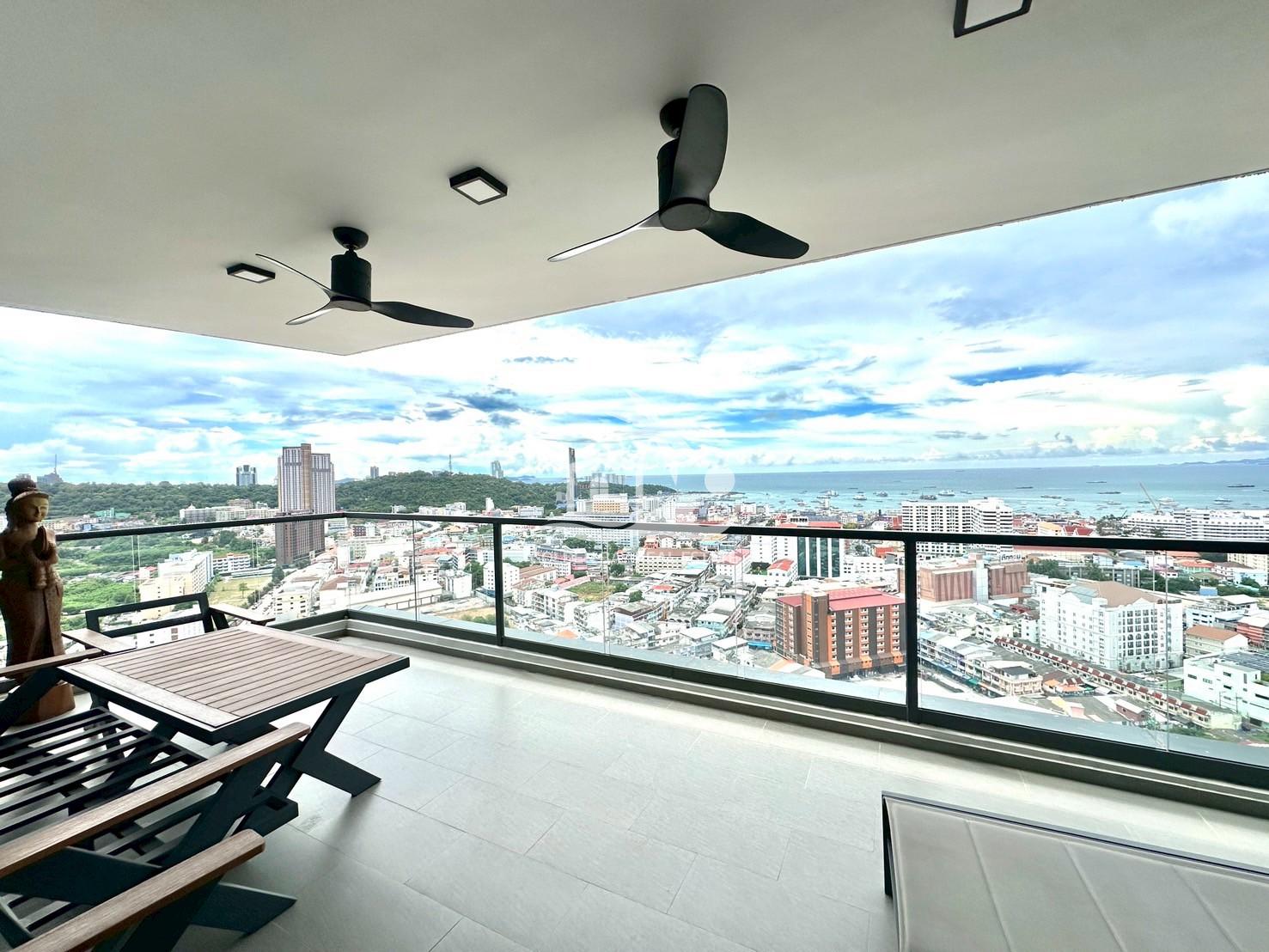 Arcadia Millennium Tower – Pattaya city