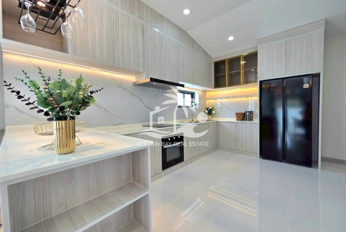 Hill Side Village – East Pattaya