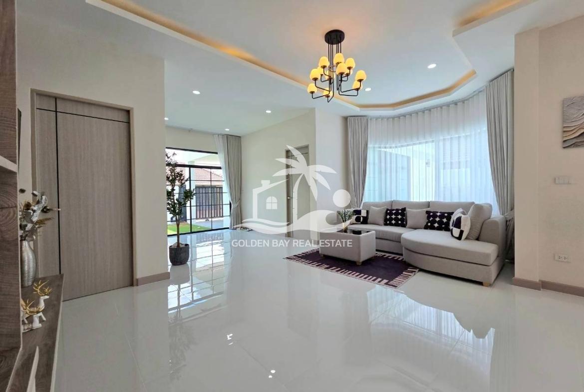 Hill Side Village – East Pattaya