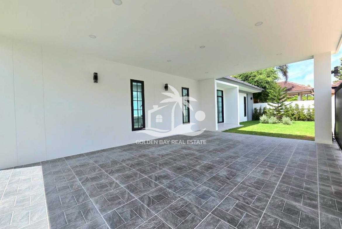 Hill Side Village – East Pattaya