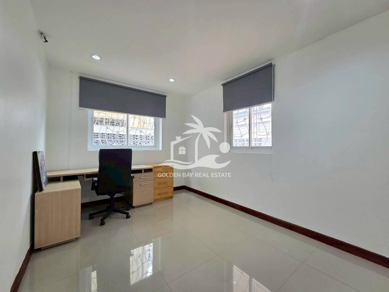 LINE_ALBUM_30092025_250930_18 Private House Soi Sukhumvit 36/1- Pattaya City