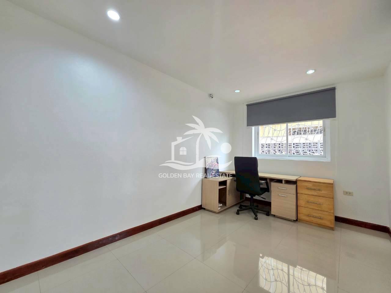LINE_ALBUM_30092025_250930_19 Private House Soi Sukhumvit 36/1- Pattaya City
