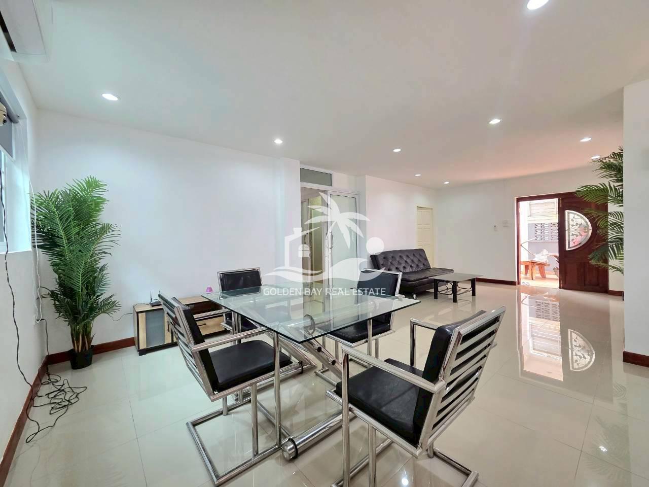 LINE_ALBUM_30092025_250930_20 Private House Soi Sukhumvit 36/1- Pattaya City