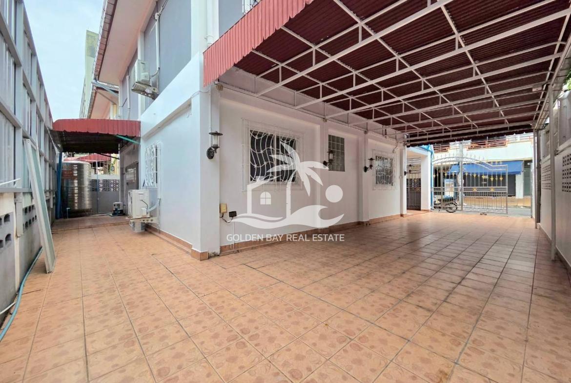 Private House Soi Sukhumvit 36/1- Pattaya City