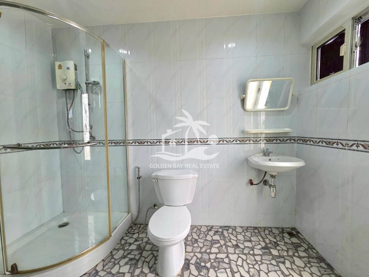 LINE_ALBUM_30092025_250930_3 Private House Soi Sukhumvit 36/1- Pattaya City