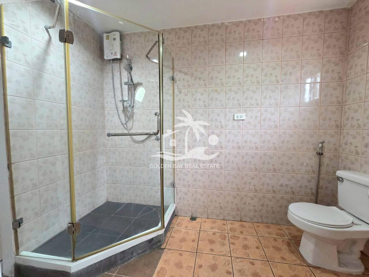 LINE_ALBUM_30092025_250930_9 Private House Soi Sukhumvit 36/1- Pattaya City
