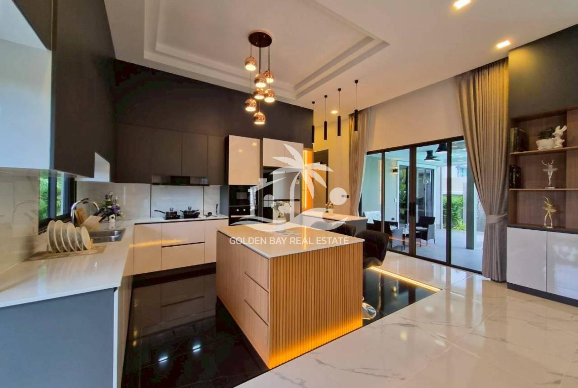 Private Pool Villas – East Pattaya