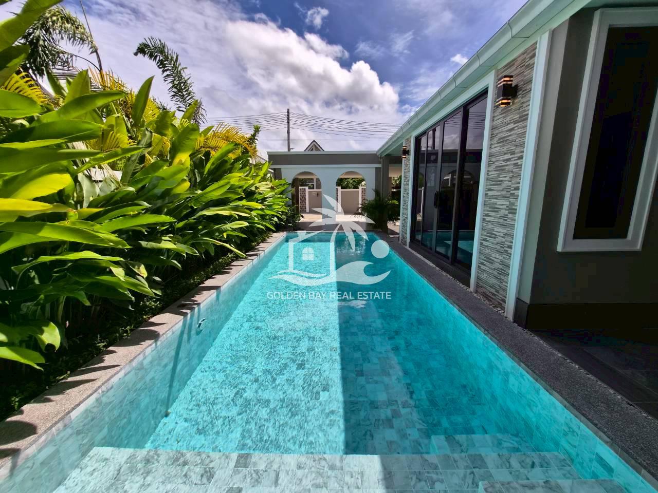 LINE_ALBUM_6673 for rent 85k sale 10.5MB_250920_8 Private Pool Villas – East Pattaya