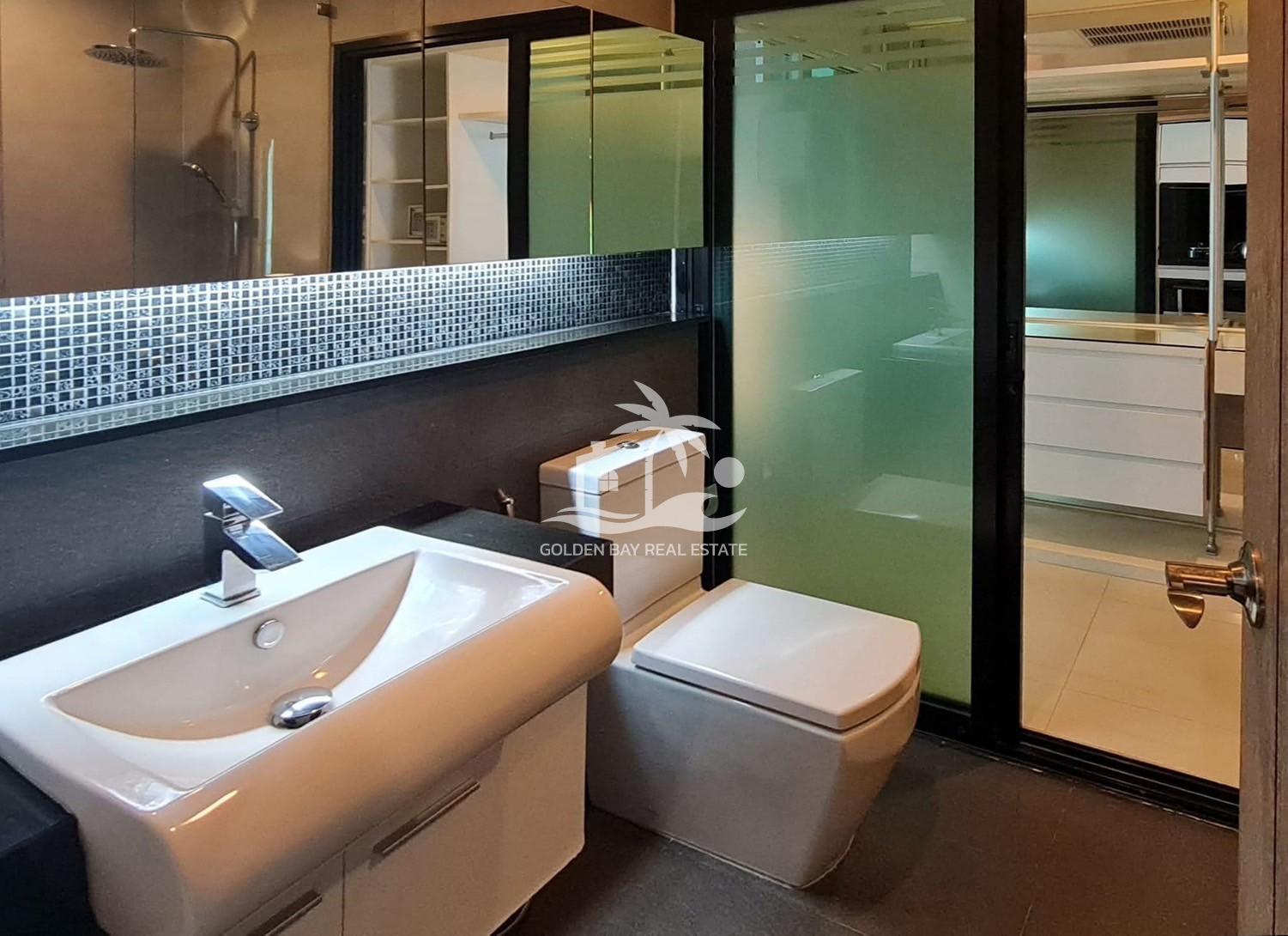 LINE_ALBUM_Sixty six 20_250904_12 Sixty Six Condo – Pattaya City