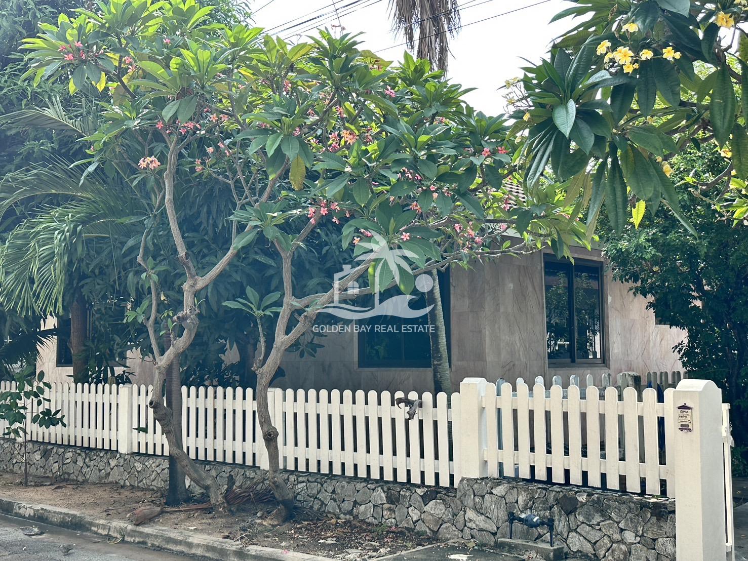 Grand Condotel & Village – Jomtien