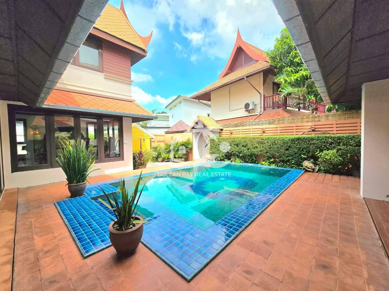 1 (10) C’est Palai – Jomtien