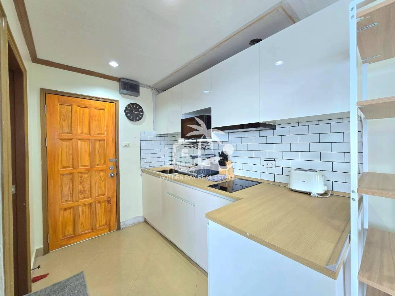 1 (22) Jomtien Thip – Jomtien