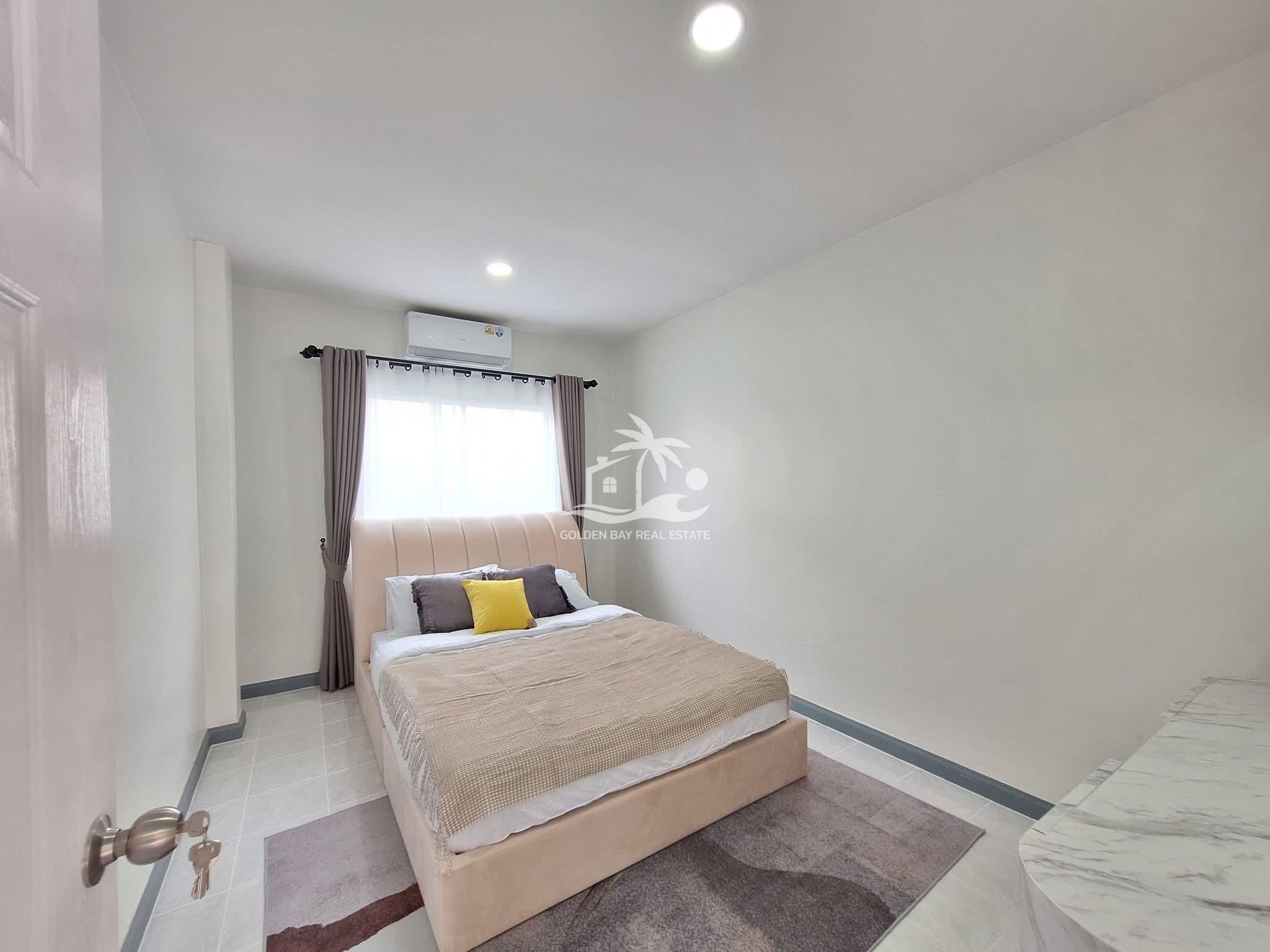 1 (24) Eakmongkol Village 3 – East Pattaya