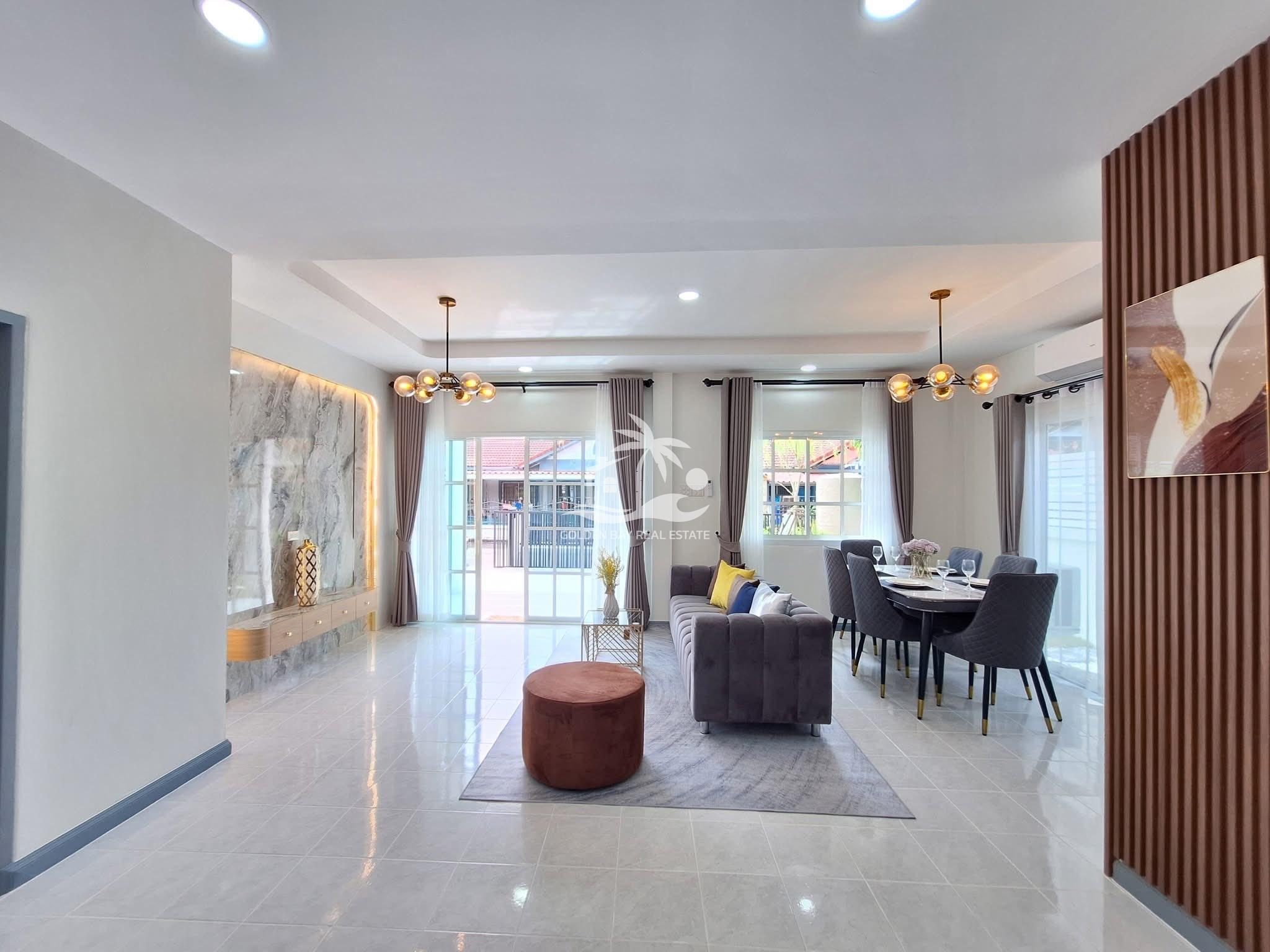 1 (3) Eakmongkol Village 3 – East Pattaya