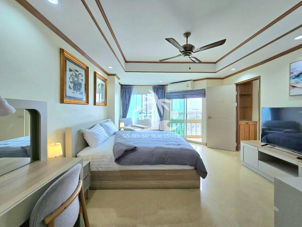 1 (5) Jomtien Thip – Jomtien