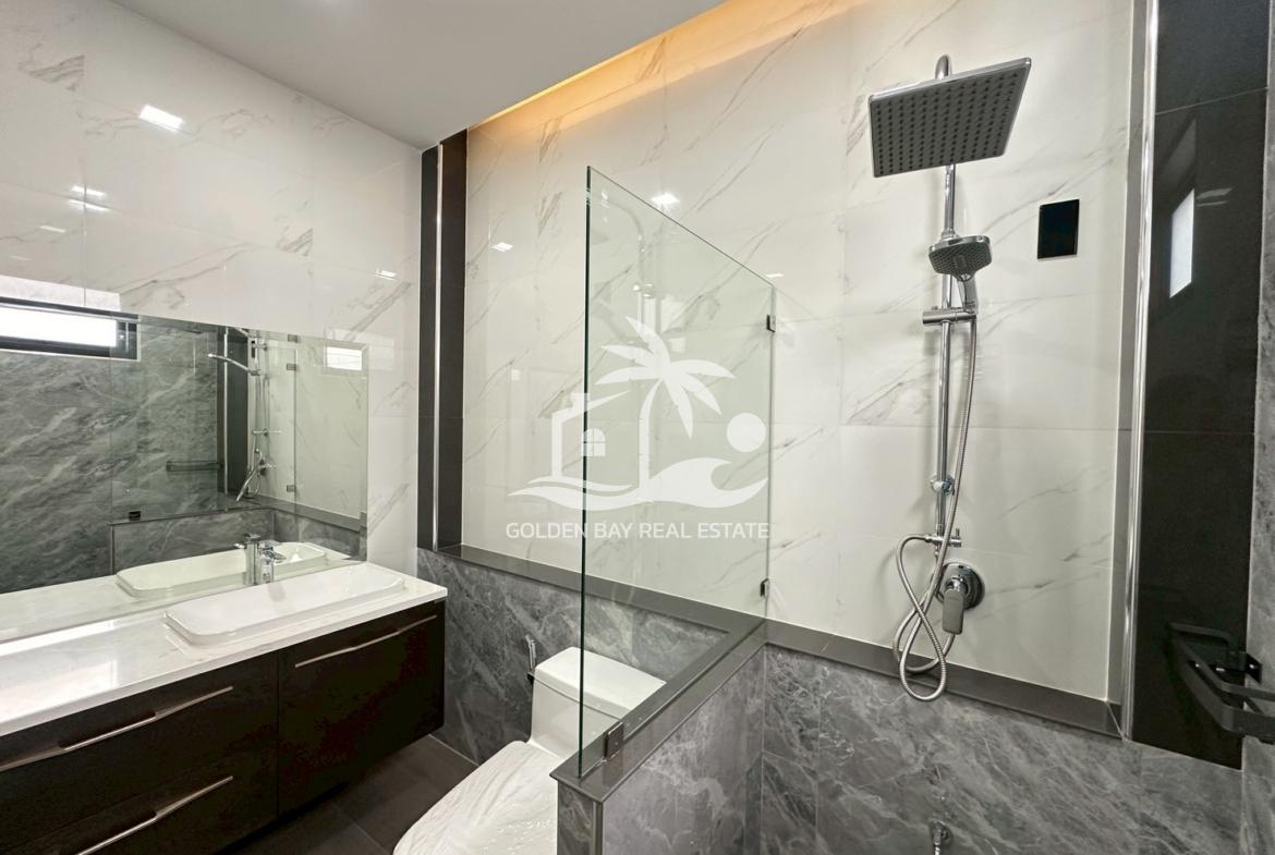 Private Pool Villa in Pong – East Pattaya