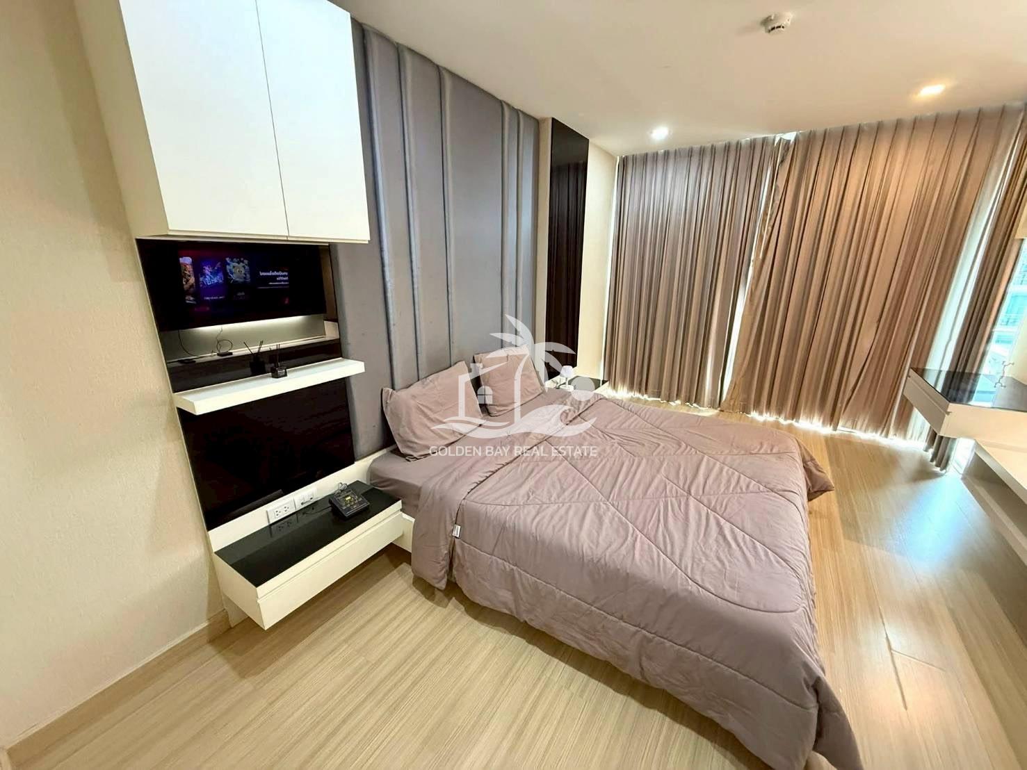 10 Apus – Pattaya City
