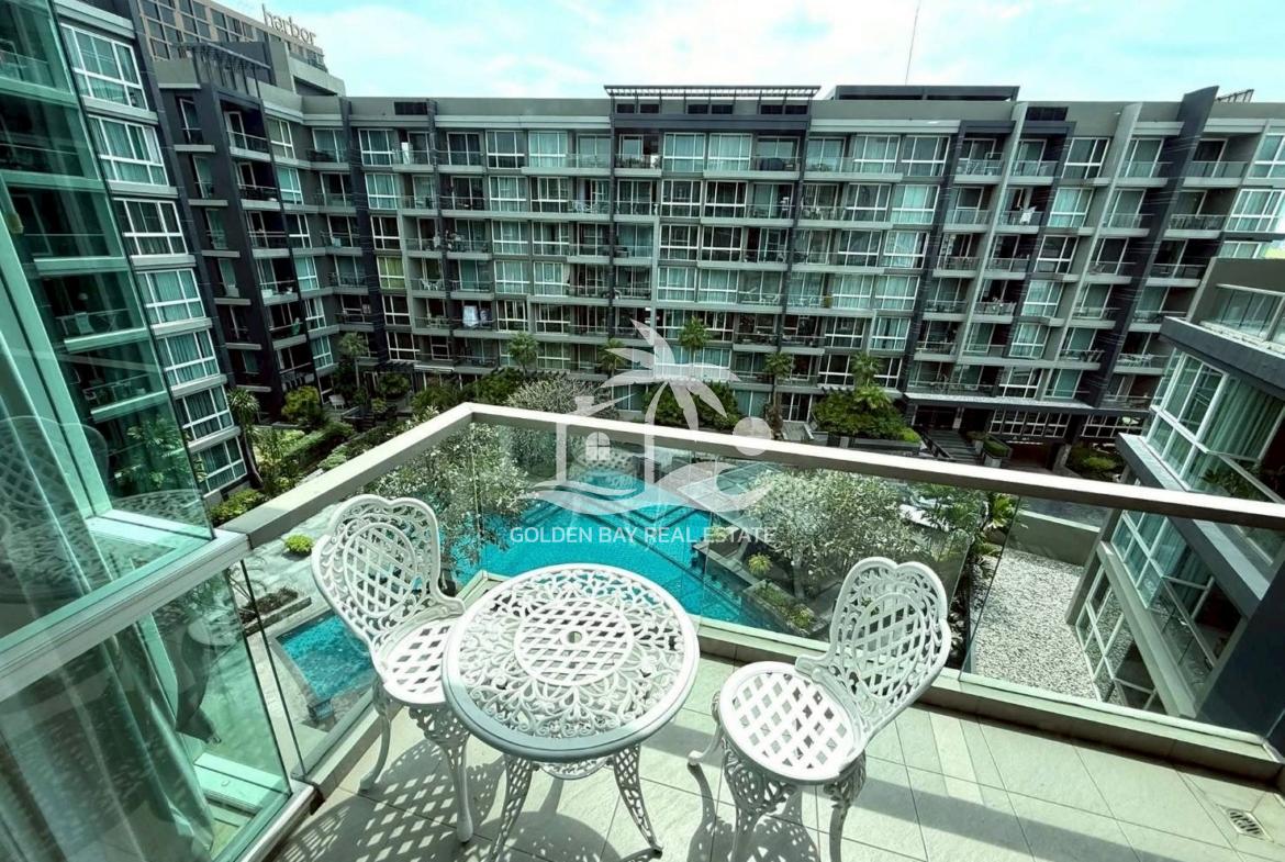 Apus – Pattaya City
