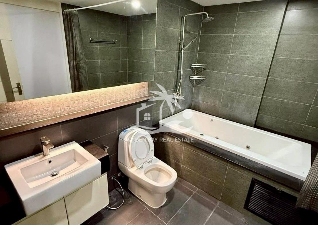 Apus – Pattaya City