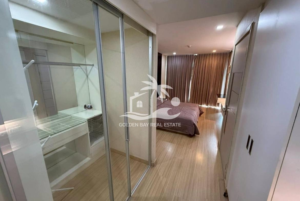 Apus – Pattaya City